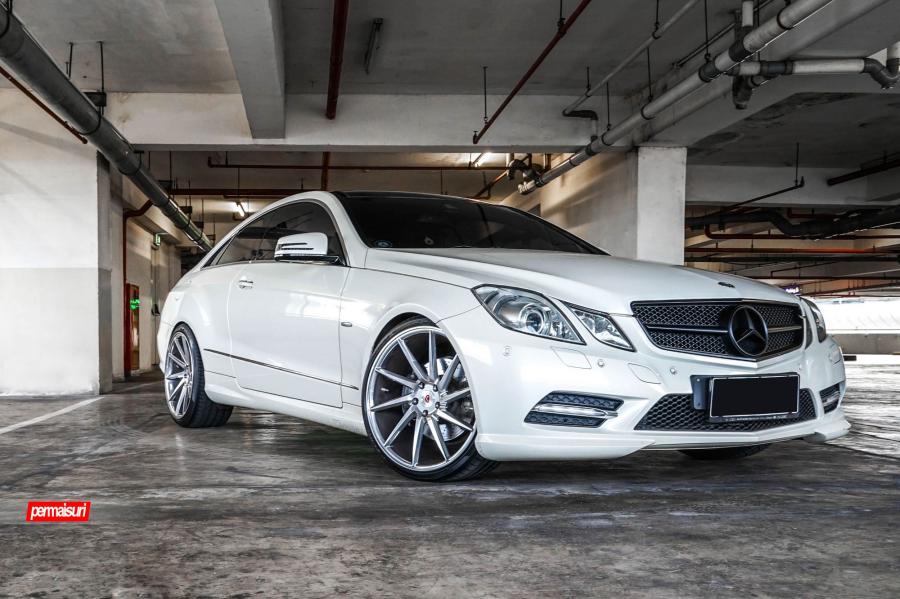Mercedes-Benz E350 Coupe on Vossen Wheels (VPS-310T) '2016